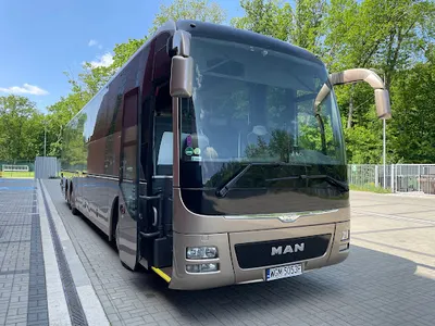 KIK'N'ROAD Wynajem autobusów. Przewozy autokarowe. Oddział Łódź